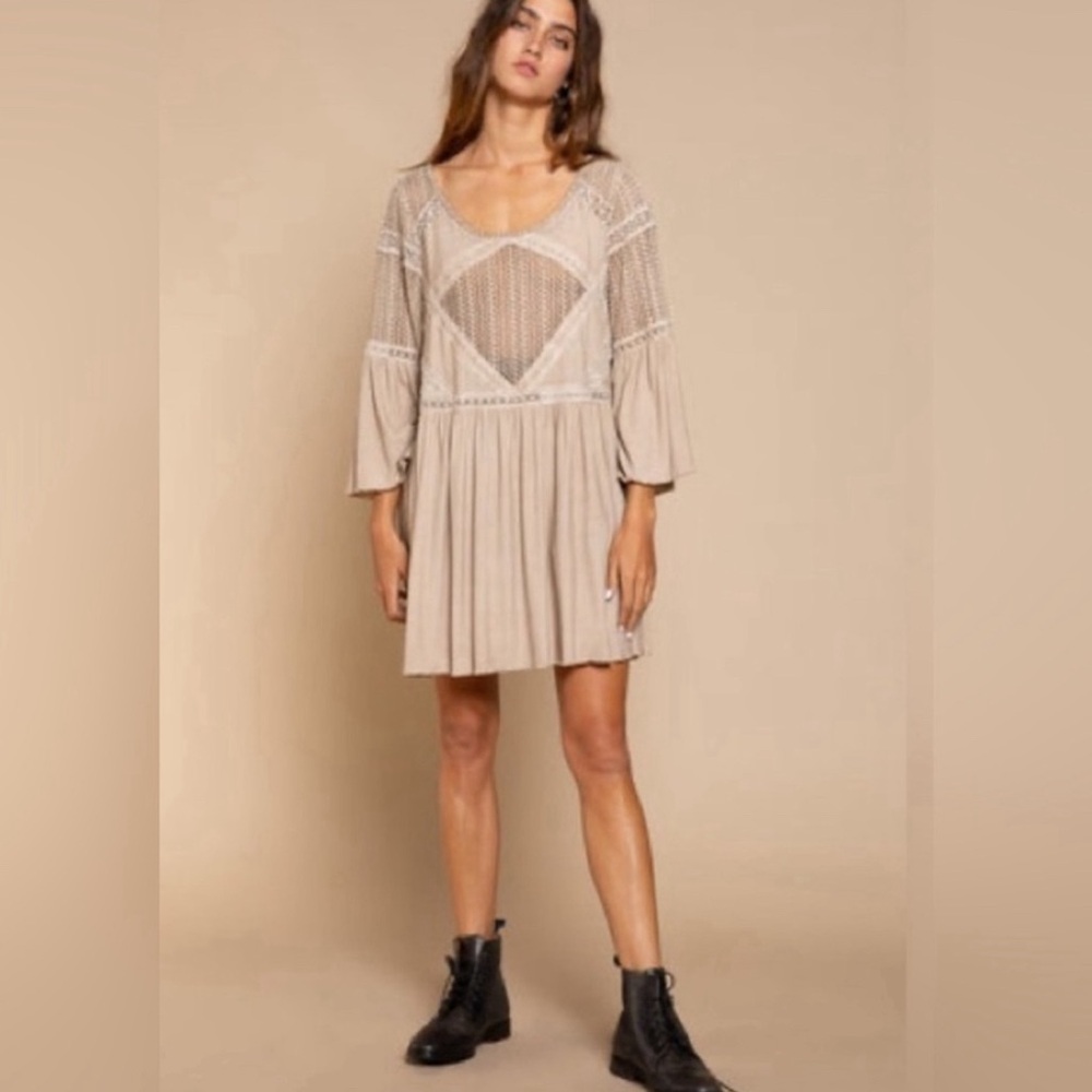 POL Beige Lace Crochet Knit Frock Mini Dress - Picture 3 of 6